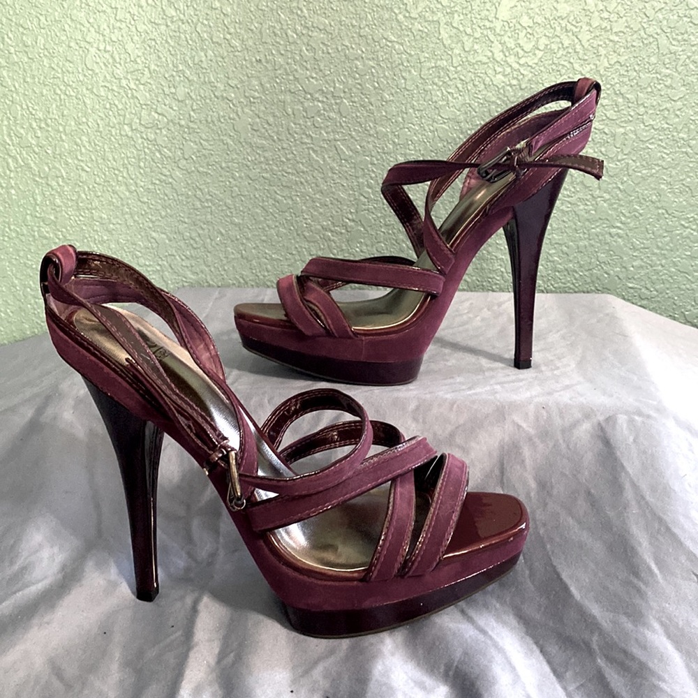 Shiekh size 10 plum heels